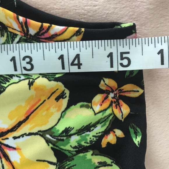 First Love Women’s Blouse - Picture 10 of 11